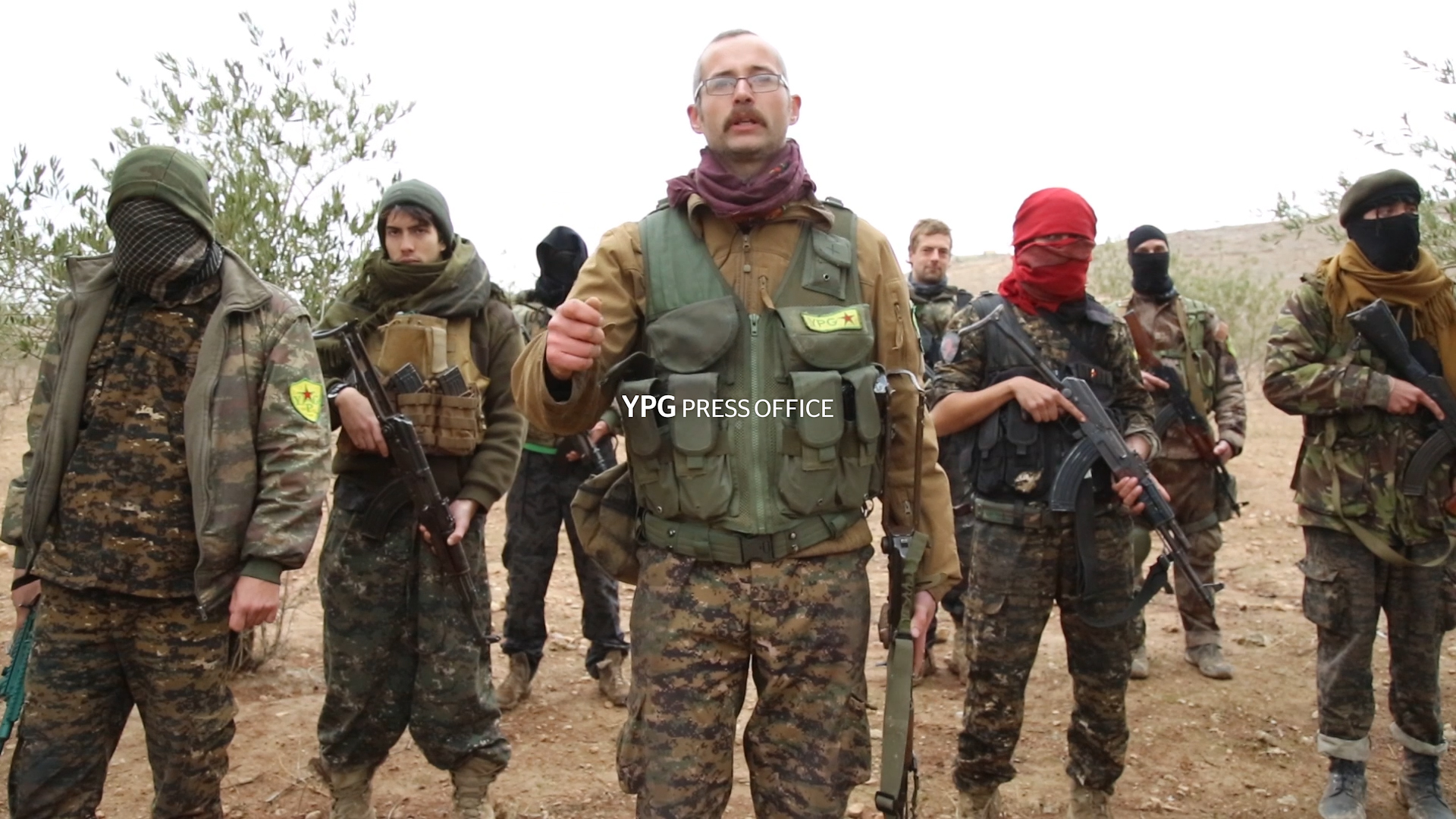 ژماره‌يه‌ك له‌ شه‌ڕڤانه‌ بيانييه‌كانى ريزى يه‌په‌گه‌